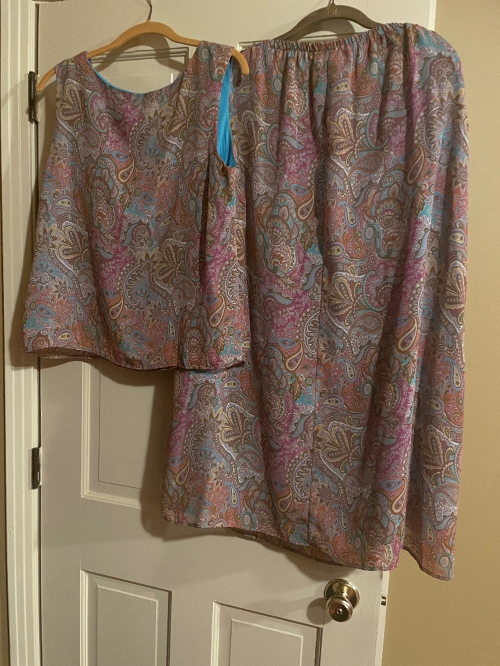 Skirt set